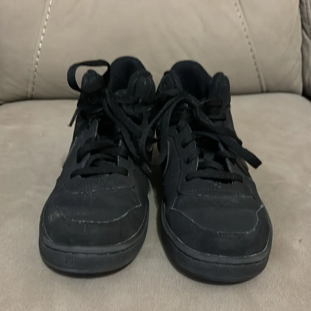 Nike all black high top basketball shoes size 6.5Y